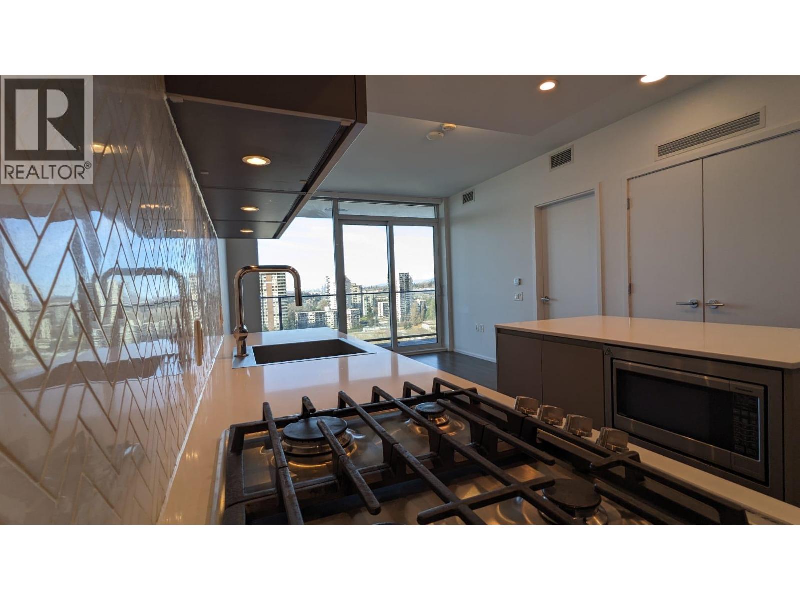 1208 3809 Evergreen Place, Burnaby, British Columbia  V3J 0M1 - Photo 7 - R3109225