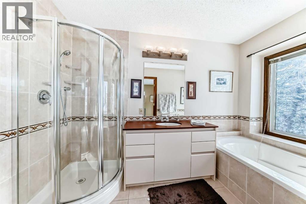 204 Edcath Place Nw, Calgary, Alberta  T3A 3X6 - Photo 24 - A2294437