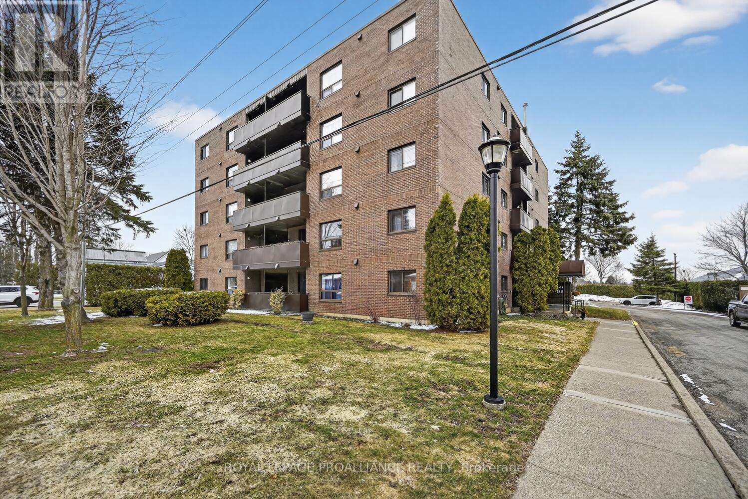 502 - 95 Windsor Drive, Brockville, Ontario  K6V 3H7 - Photo 23 - X12980484