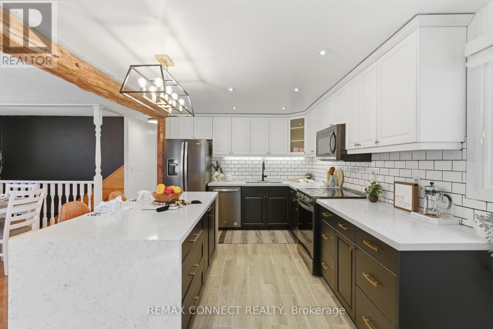 1202 Norman Court, Oshawa, Ontario  L1H 7X2 - Photo 6 - E12977292