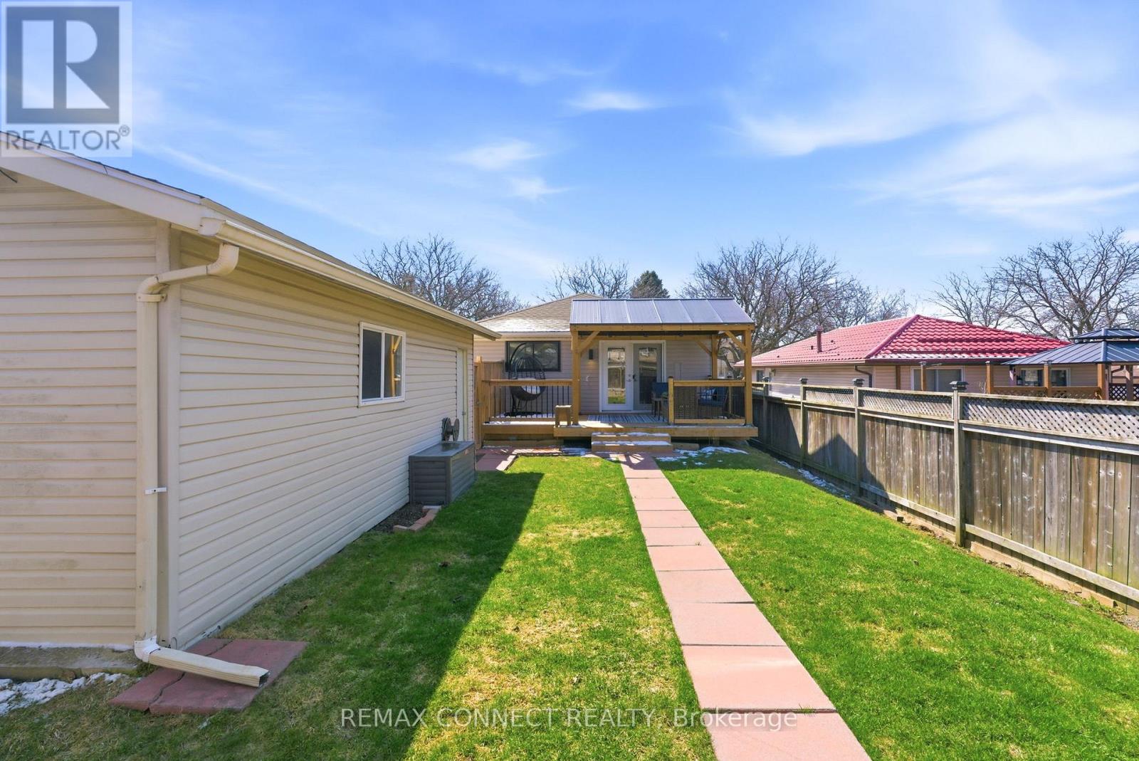 1202 Norman Court, Oshawa, Ontario  L1H 7X2 - Photo 42 - E12977292