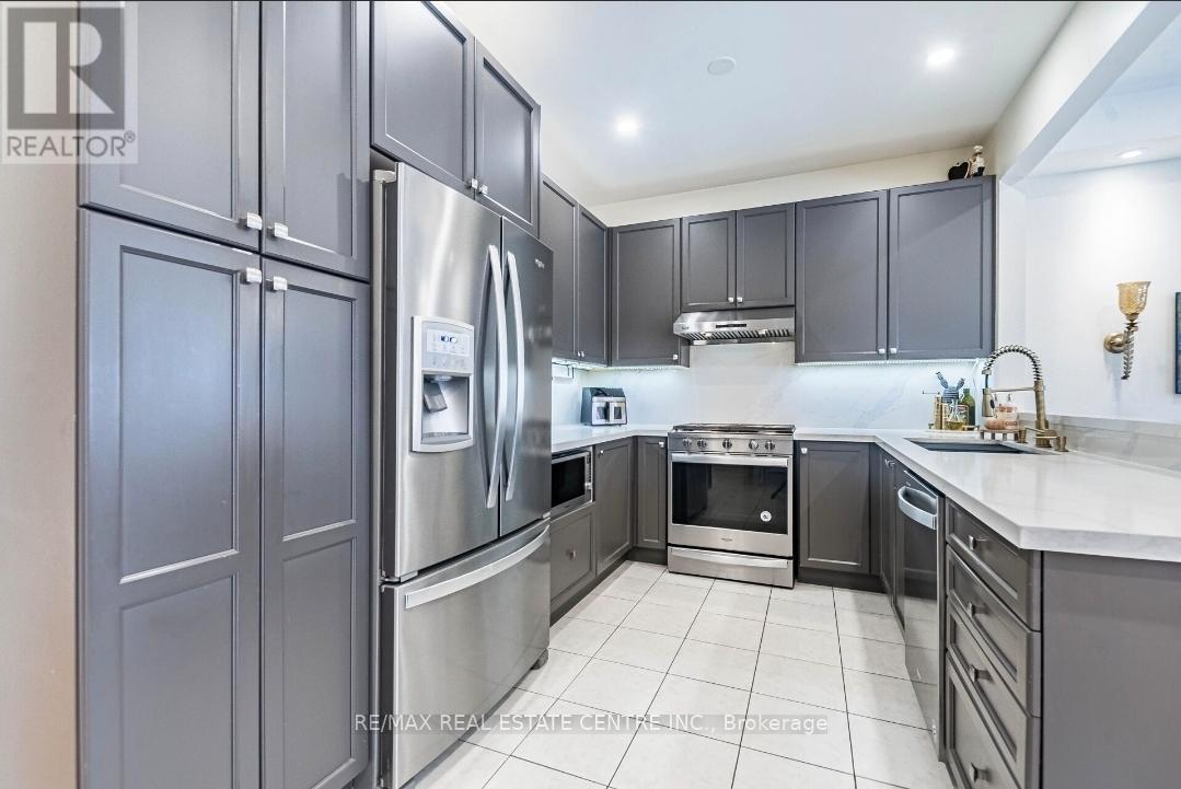 1067 Urell Way, Milton, Ontario  L9T 8V5 - Photo 17 - W12976518