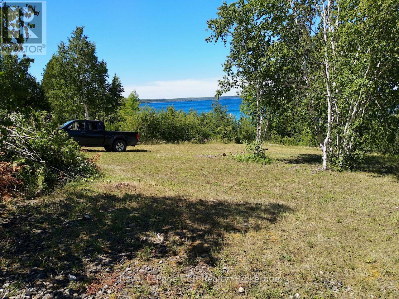 264 Cape Chin North Shore Road, Northern Bruce Peninsula, Ontario  N0H 1W0 - Photo 13 - X12980470