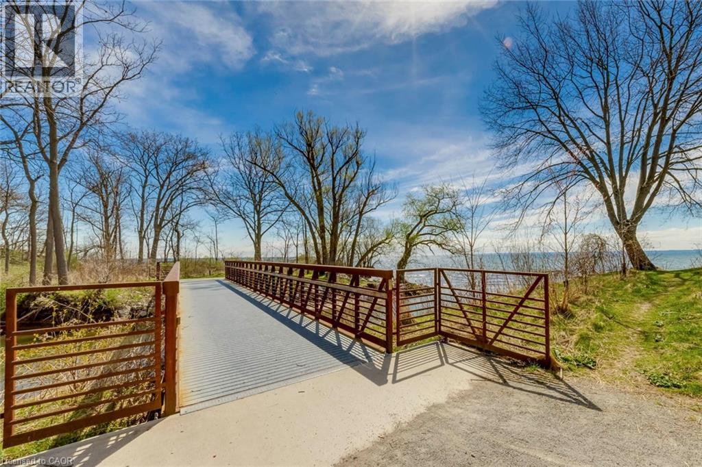 4306 Lakeshore Road, Burlington, Ontario  L7L 1A8 - Photo 47 - 40818214