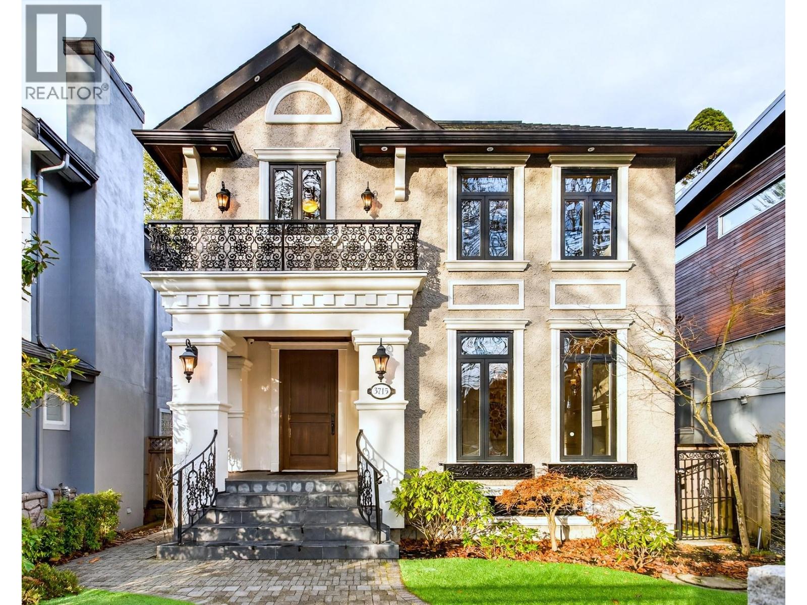 3715 W 22ND AVENUE, Vancouver, British Columbia