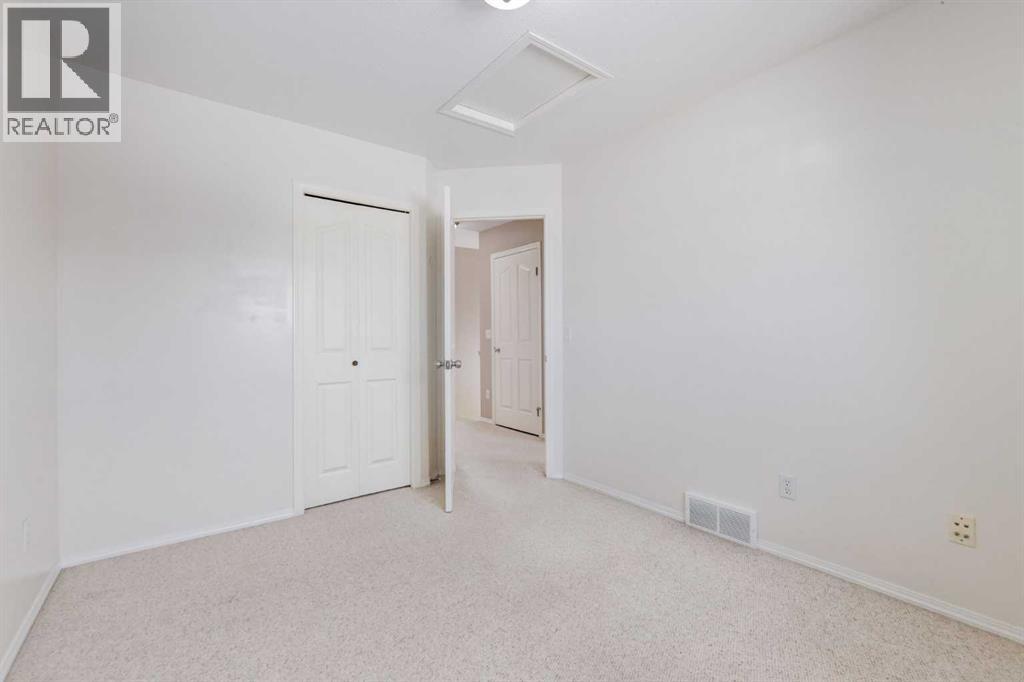 15770 Everstone Road Sw, Calgary, Alberta  T2Y 4M3 - Photo 20 - A2298243