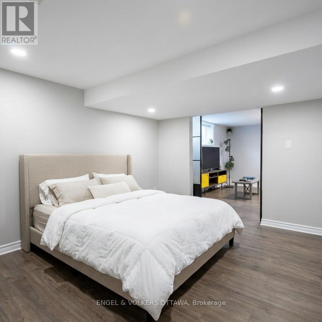 19 Allan Place, Ottawa, Ontario  K2S 2A9 - Photo 29 - X12980438