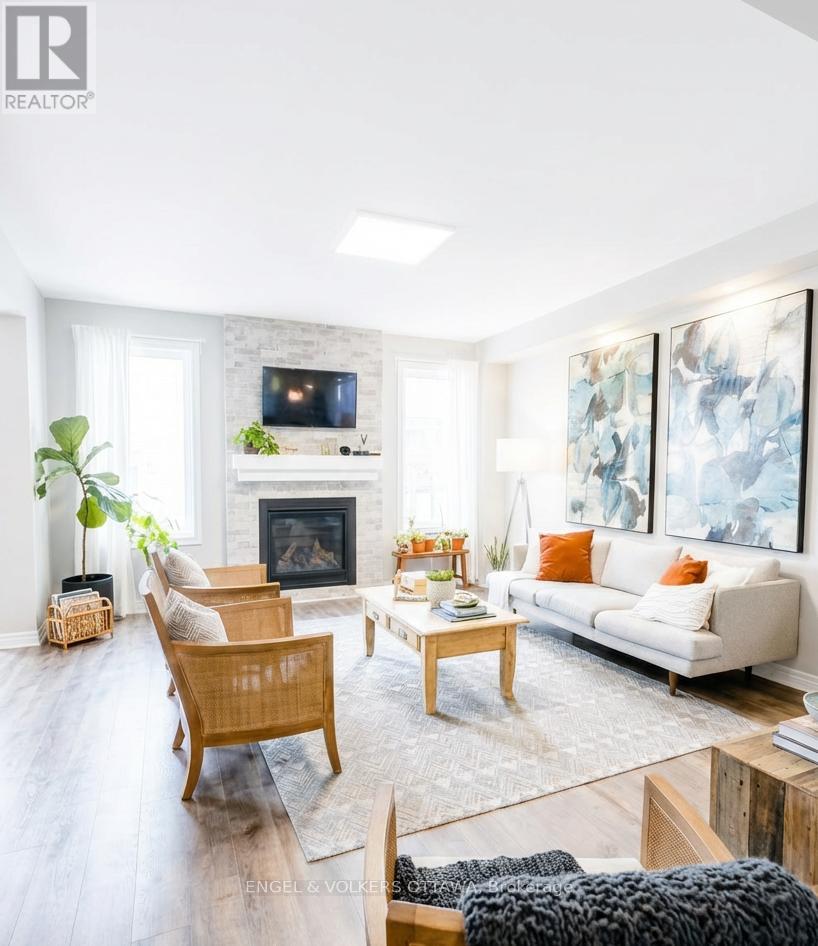 19 Allan Place, Ottawa, Ontario  K2S 2A9 - Photo 5 - X12980438