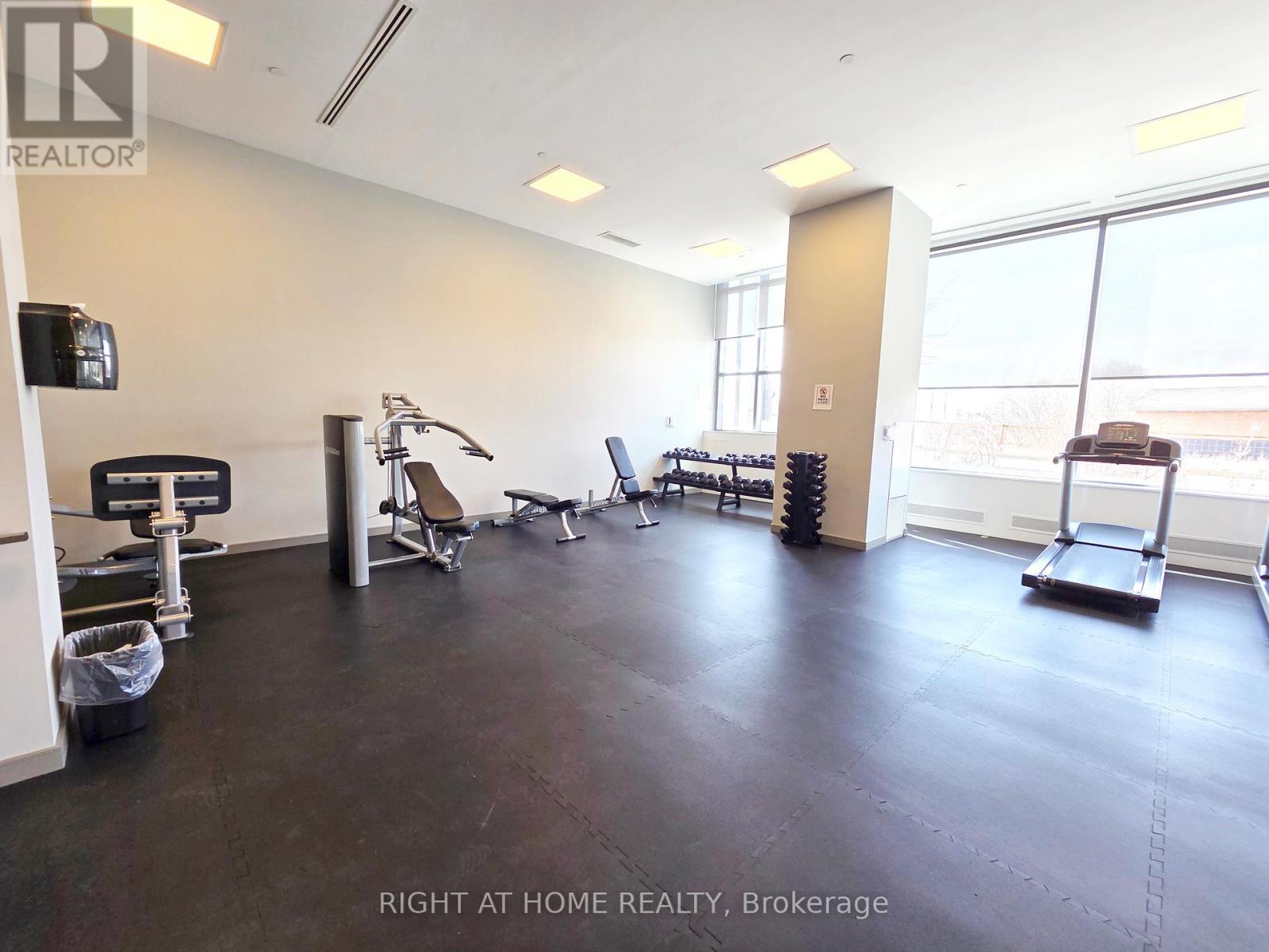 2208 - 50 Thomas Riley Road, Toronto, Ontario  M9B 0C5 - Photo 14 - W12980436