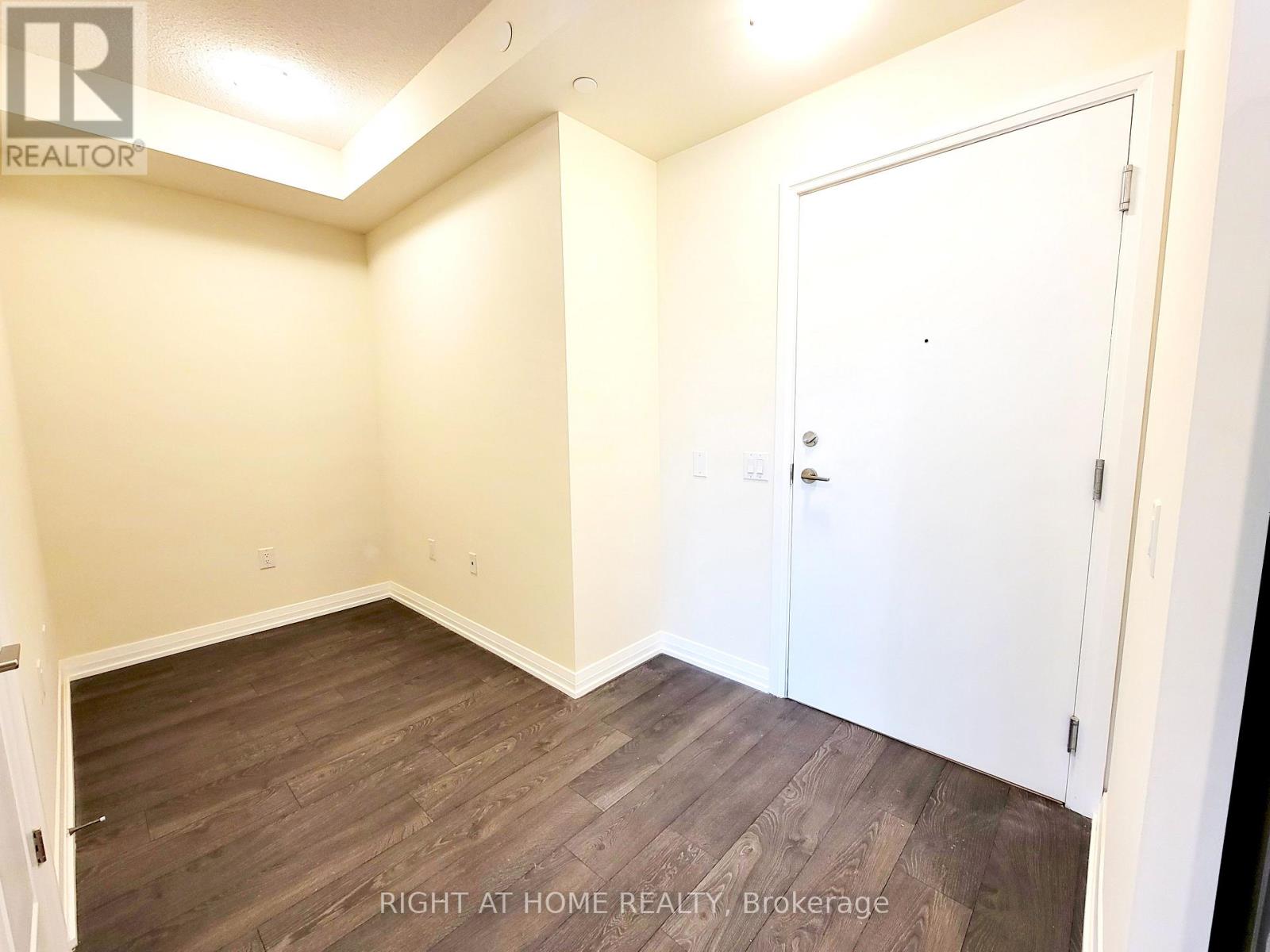 2208 - 50 Thomas Riley Road, Toronto, Ontario  M9B 0C5 - Photo 3 - W12980436