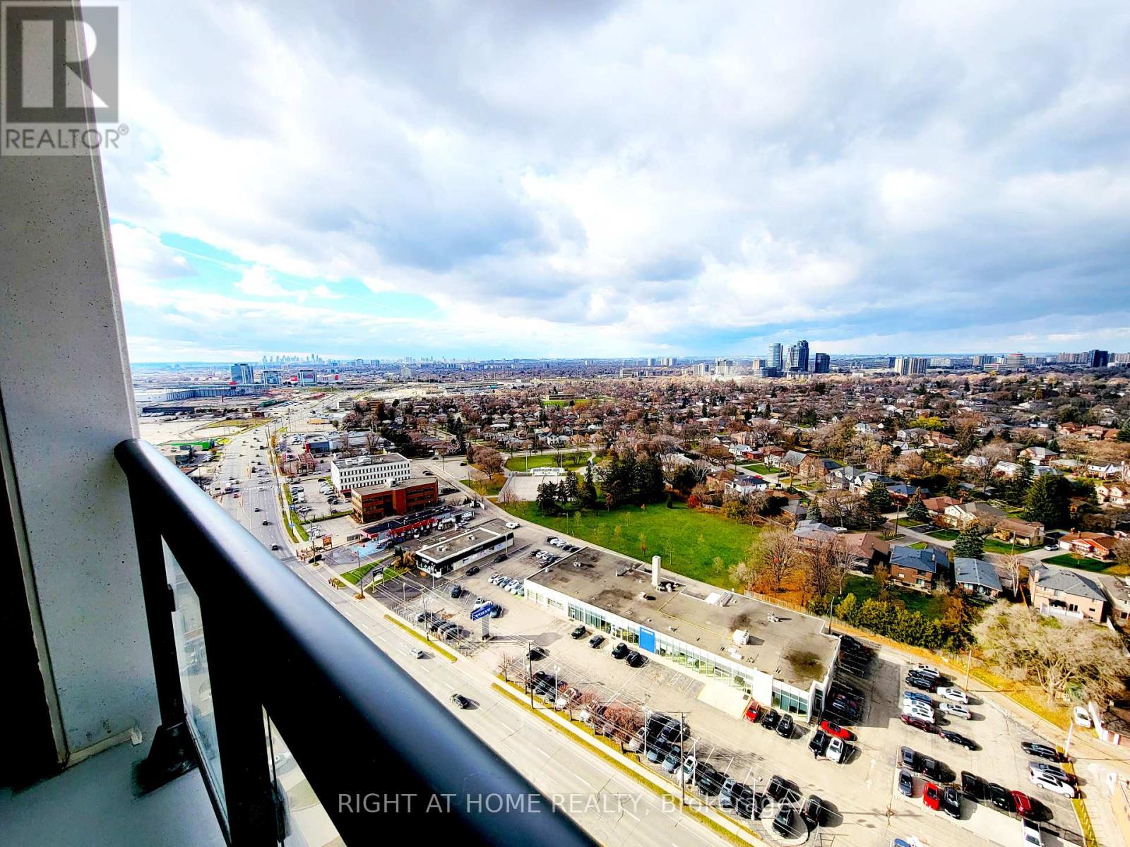 2208 - 50 Thomas Riley Road, Toronto, Ontario  M9B 0C5 - Photo 8 - W12980436