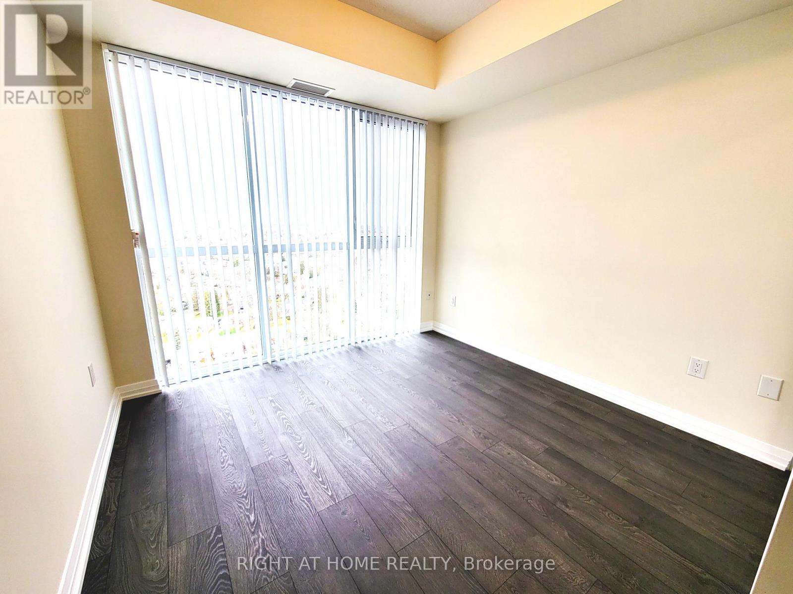 2208 - 50 Thomas Riley Road, Toronto, Ontario  M9B 0C5 - Photo 9 - W12980436