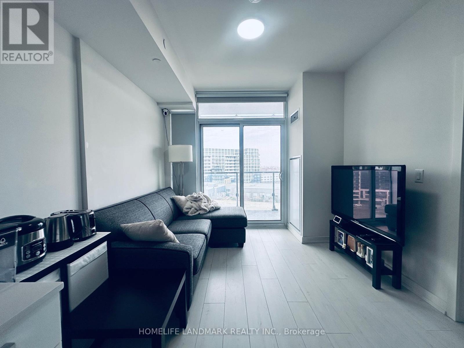 1103 - 10 De Boers Drive, Toronto, Ontario  M3J 0L6 - Photo 16 - W12980440