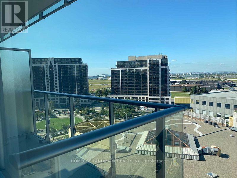 1103 - 10 De Boers Drive, Toronto, Ontario  M3J 0L6 - Photo 29 - W12980440