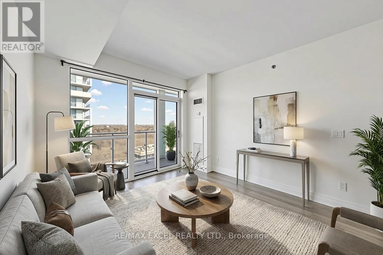 1702 - 55 SPEERS ROAD, Oakville, Ontario