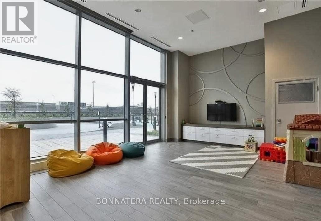 1202 - 2081 Fairview Street, Burlington, Ontario  L7R 0E5 - Photo 19 - W12980480