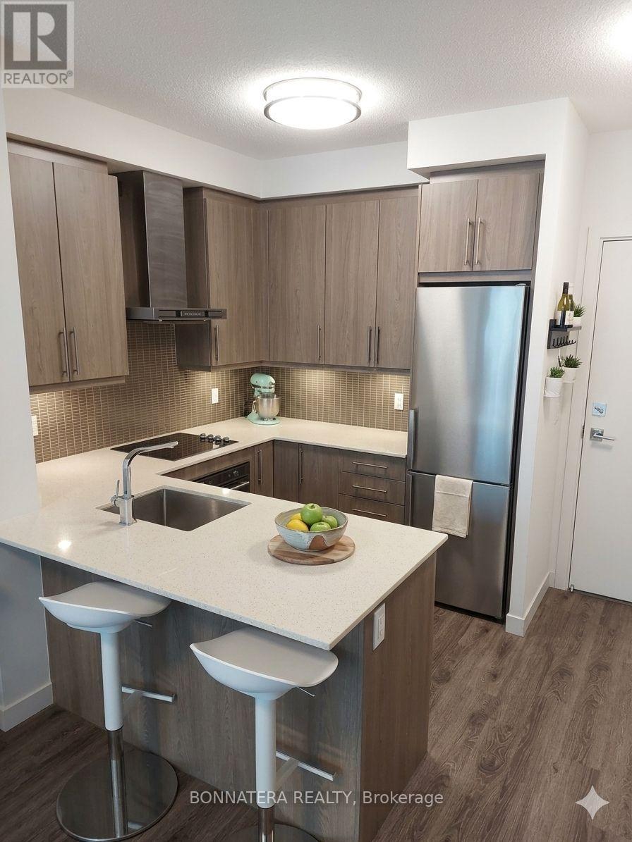 1202 - 2081 Fairview Street, Burlington, Ontario  L7R 0E5 - Photo 9 - W12980480