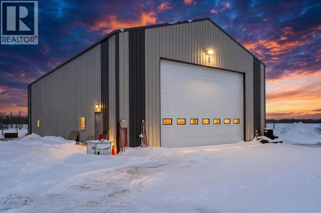 742049 Range Road 34, Teepee Creek, Alberta  T0H 3C0 - Photo 2 - A2282178