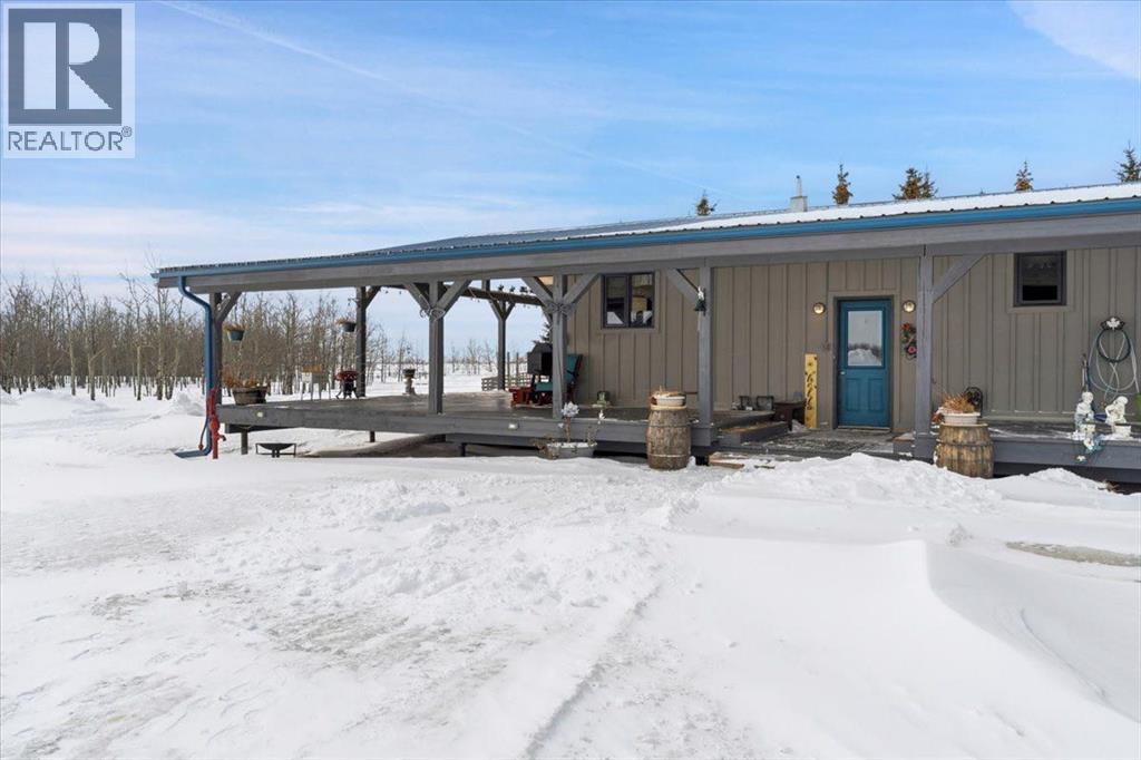 742049 Range Road 34, Teepee Creek, Alberta  T0H 3C0 - Photo 3 - A2282178