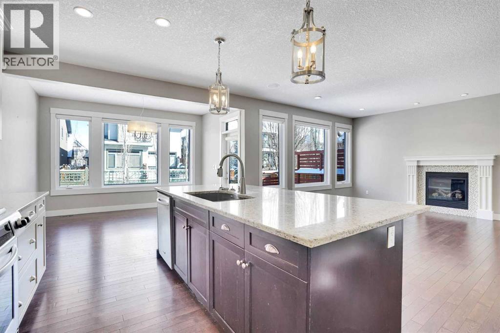 14 West Coach Way Sw, Calgary, Alberta T3H 0M5 - Photo 13 - A2298380