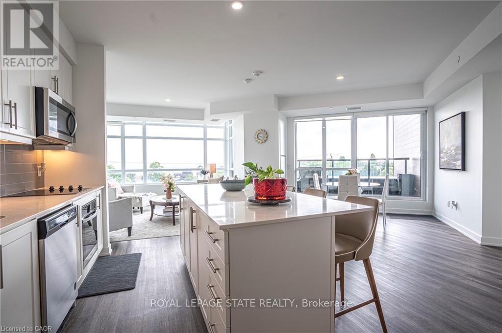 418 - 600 North Service Road, Hamilton, Ontario  L8E 0L2 - Photo 12 - X12980452