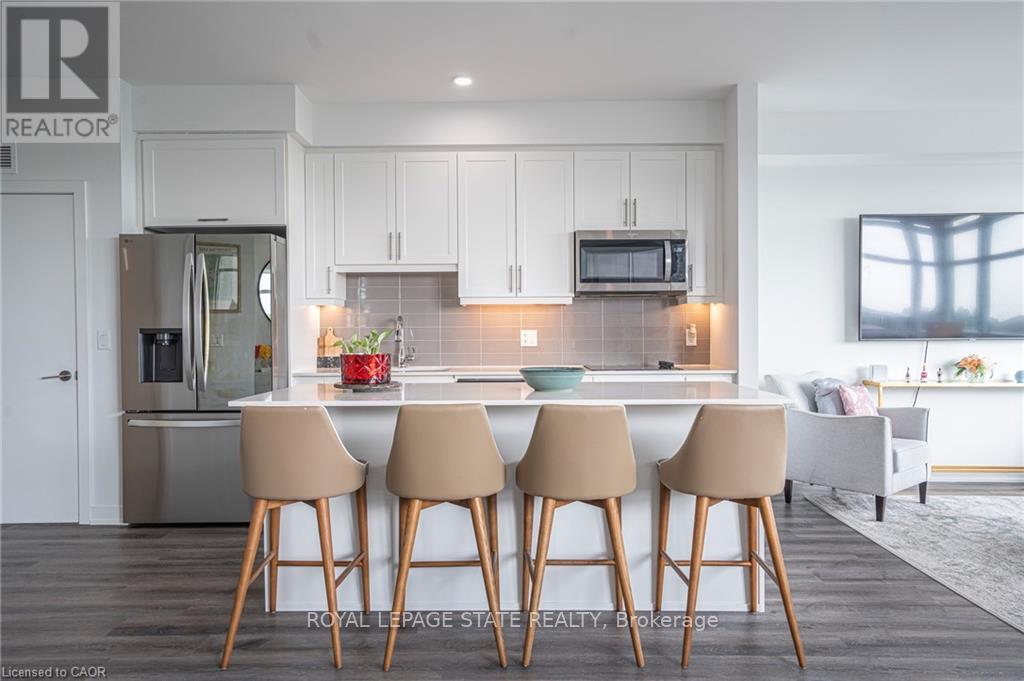 418 - 600 North Service Road, Hamilton, Ontario  L8E 0L2 - Photo 13 - X12980452