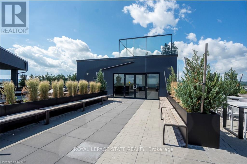 418 - 600 North Service Road, Hamilton, Ontario  L8E 0L2 - Photo 37 - X12980452