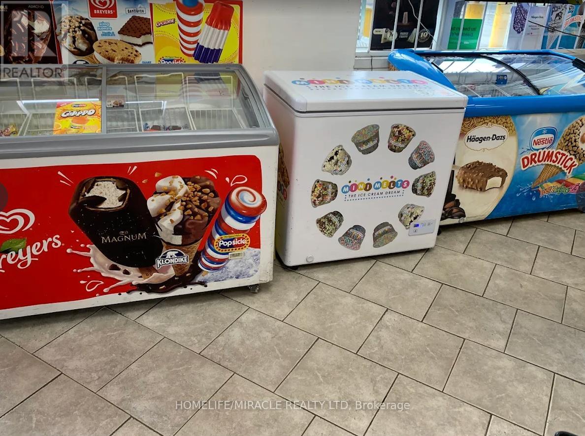 997 Cannon Street, Hamilton, Ontario  L8L 2H4 - Photo 6 - X12980456