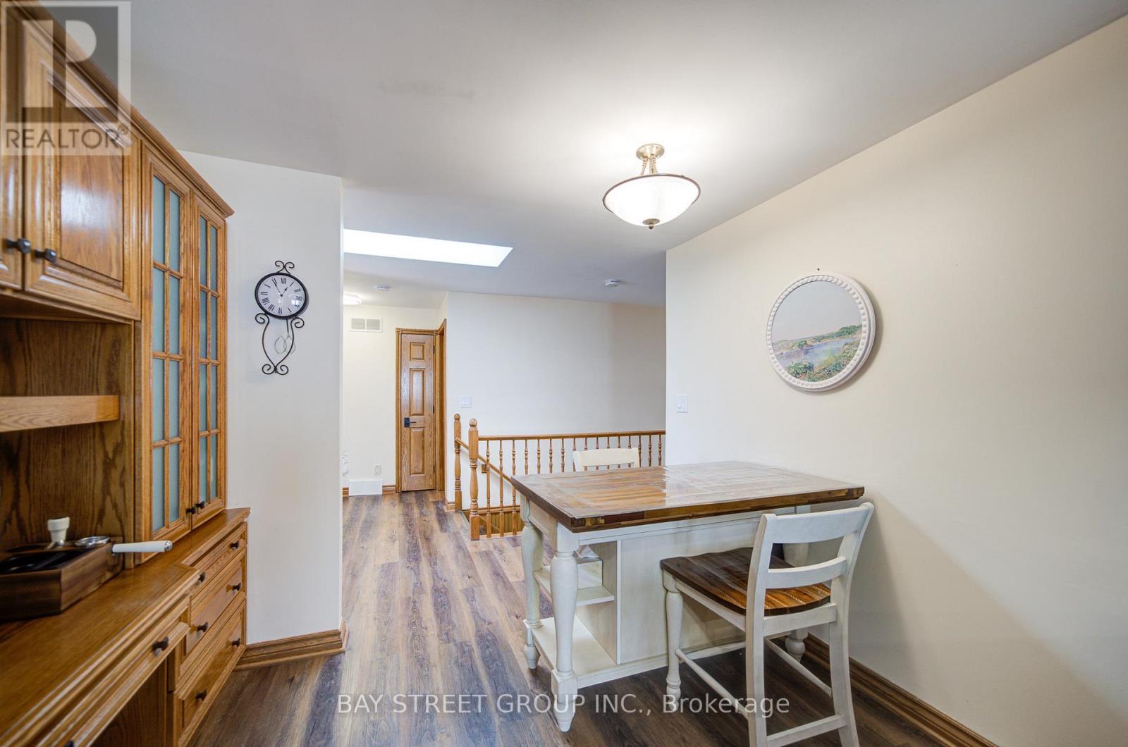 47 Cecil Street, St. Catharines, Ontario  L2N 4B3 - Photo 12 - X12980466