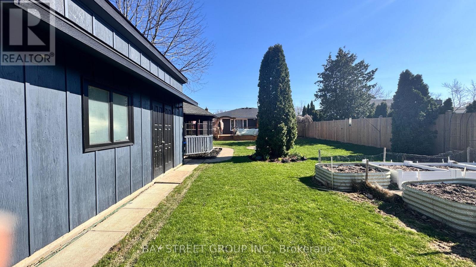 47 Cecil Street, St. Catharines, Ontario  L2N 4B3 - Photo 49 - X12980466