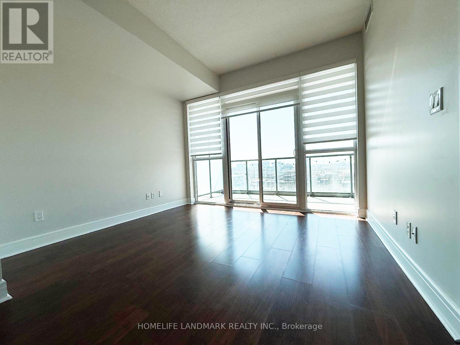 827 - 35 Brian Peck Crescent, Toronto, Ontario  M4G 0A5 - Photo 10 - C12974546