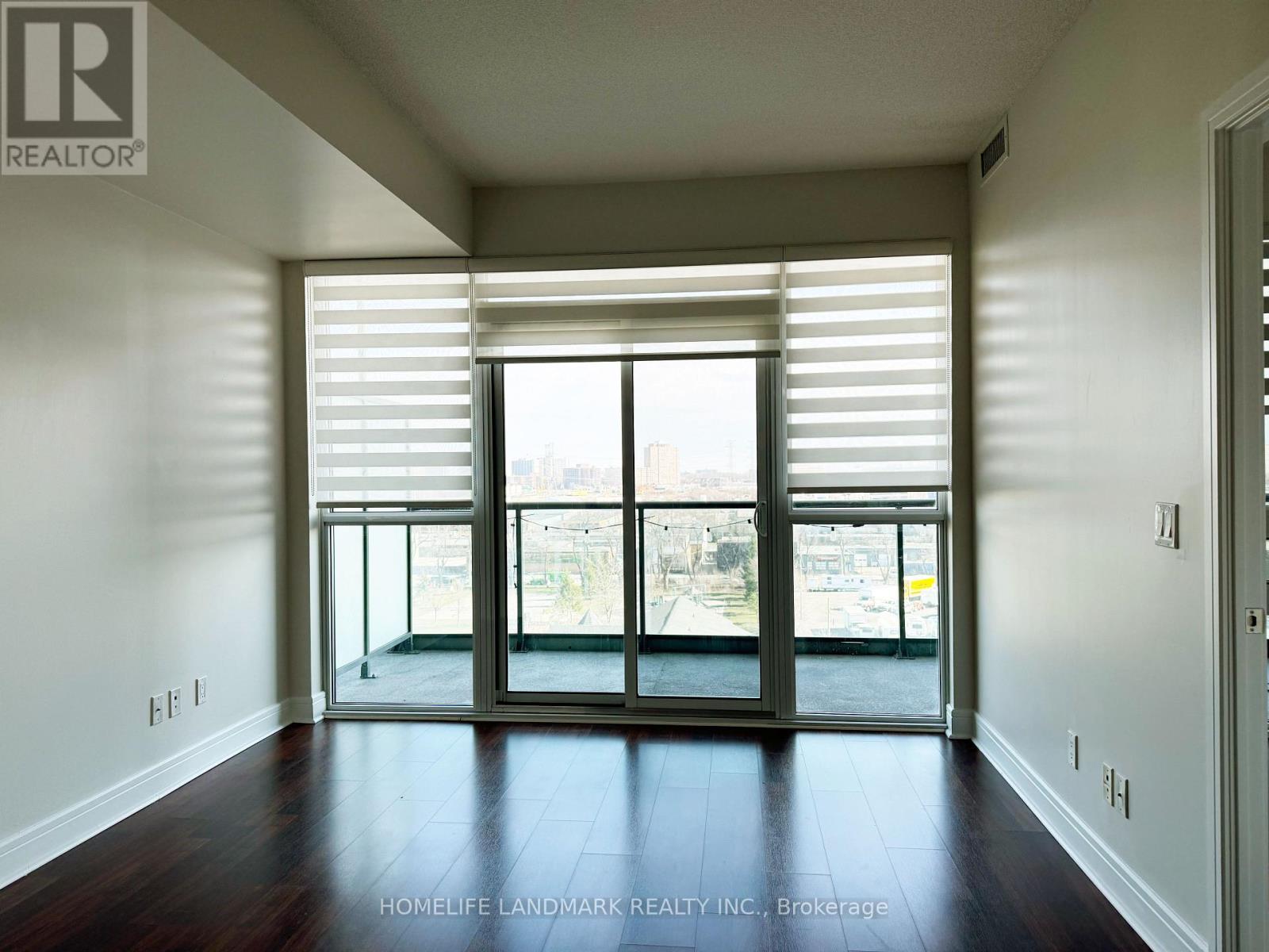 827 - 35 Brian Peck Crescent, Toronto, Ontario  M4G 0A5 - Photo 12 - C12974546