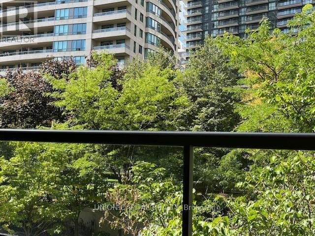 211 - 35 Hollywood Avenue, Toronto, Ontario  M2N 0A9 - Photo 29 - C12975548