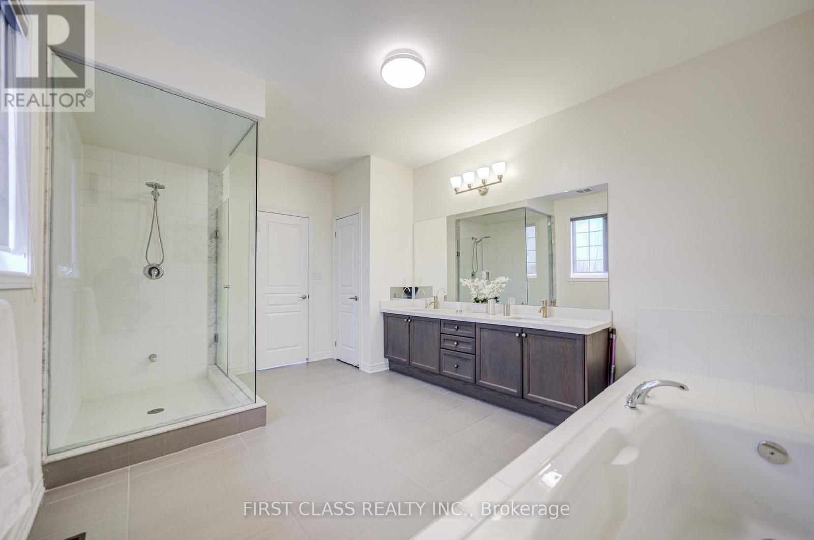 41 William Bartlett Drive, Markham, Ontario  L6C 0P6 - Photo 19 - N12971548