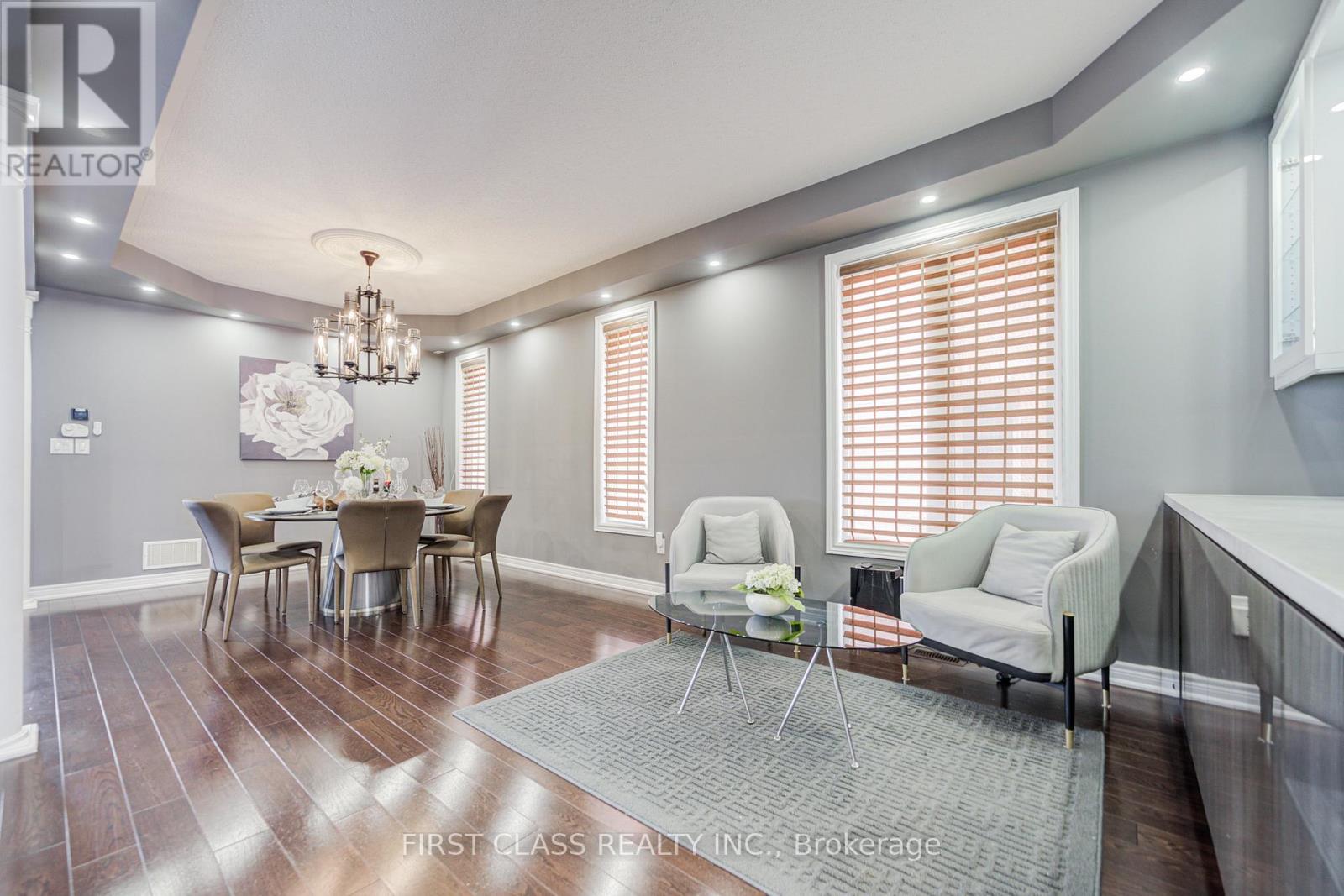 41 William Bartlett Drive, Markham, Ontario  L6C 0P6 - Photo 8 - N12971548