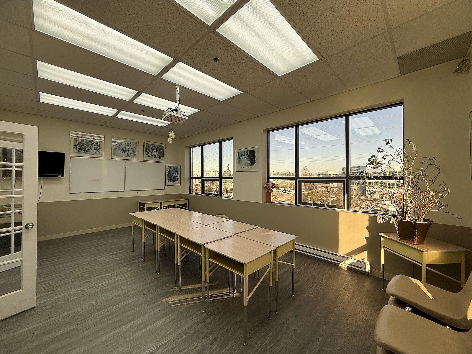 301 15292 Croydon Drive, Surrey, British Columbia  V3Z 0Z5 - Photo 9 - C8077702