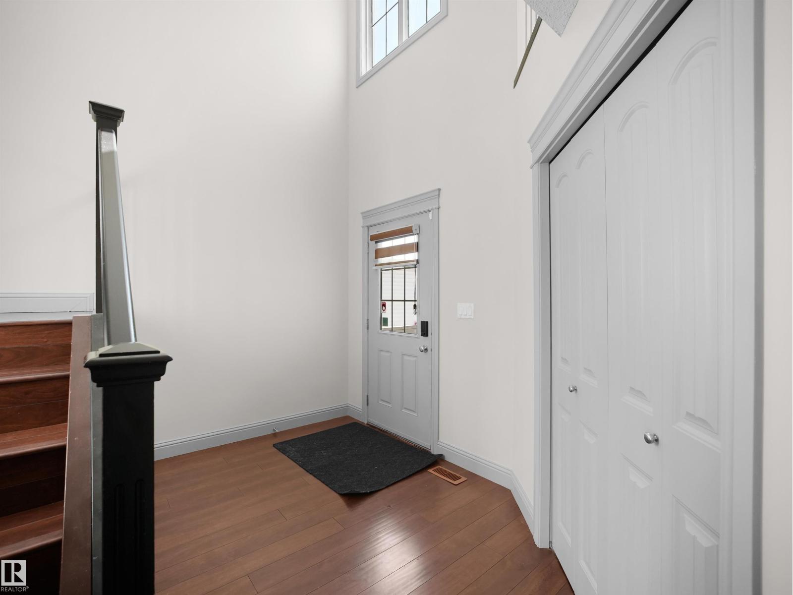 6116 10 Av Sw, Edmonton, Alberta  T6X 0M3 - Photo 11 - E4479498