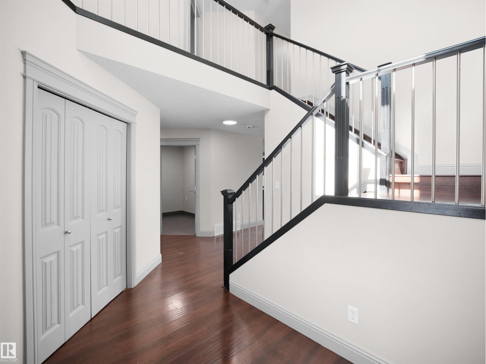 6116 10 Av Sw, Edmonton, Alberta  T6X 0M3 - Photo 10 - E4479498