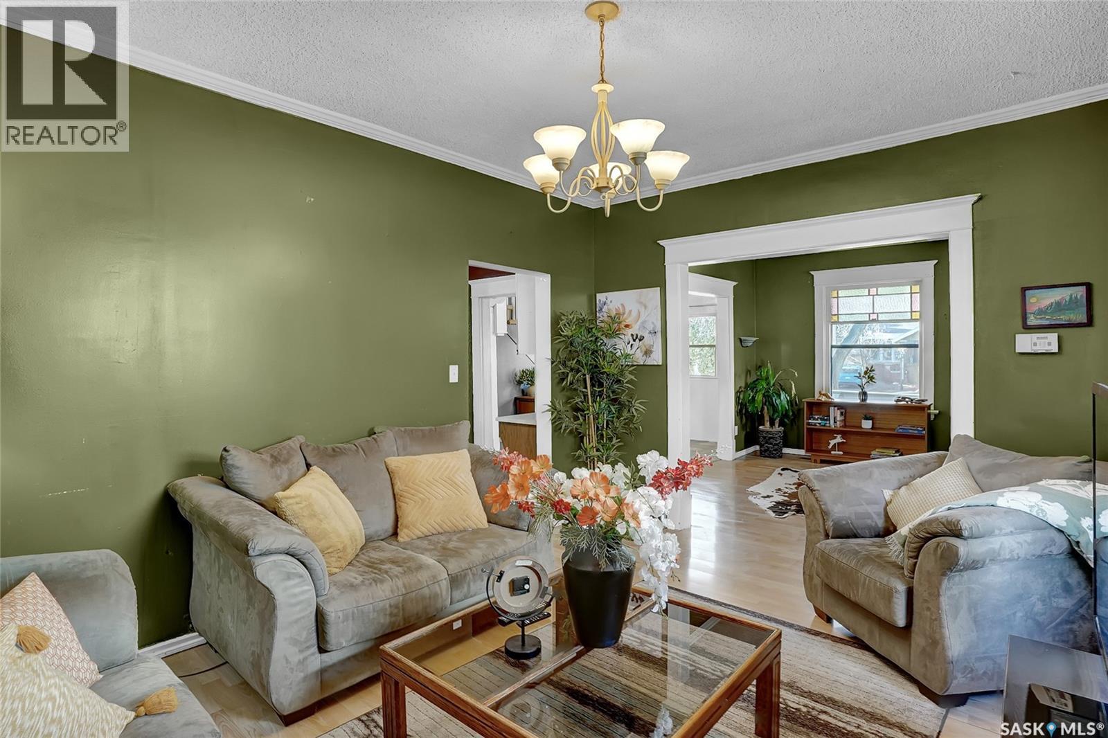 1127 2nd Avenue Nw, Moose Jaw, Saskatchewan  S6H 3R4 - Photo 16 - SK032267