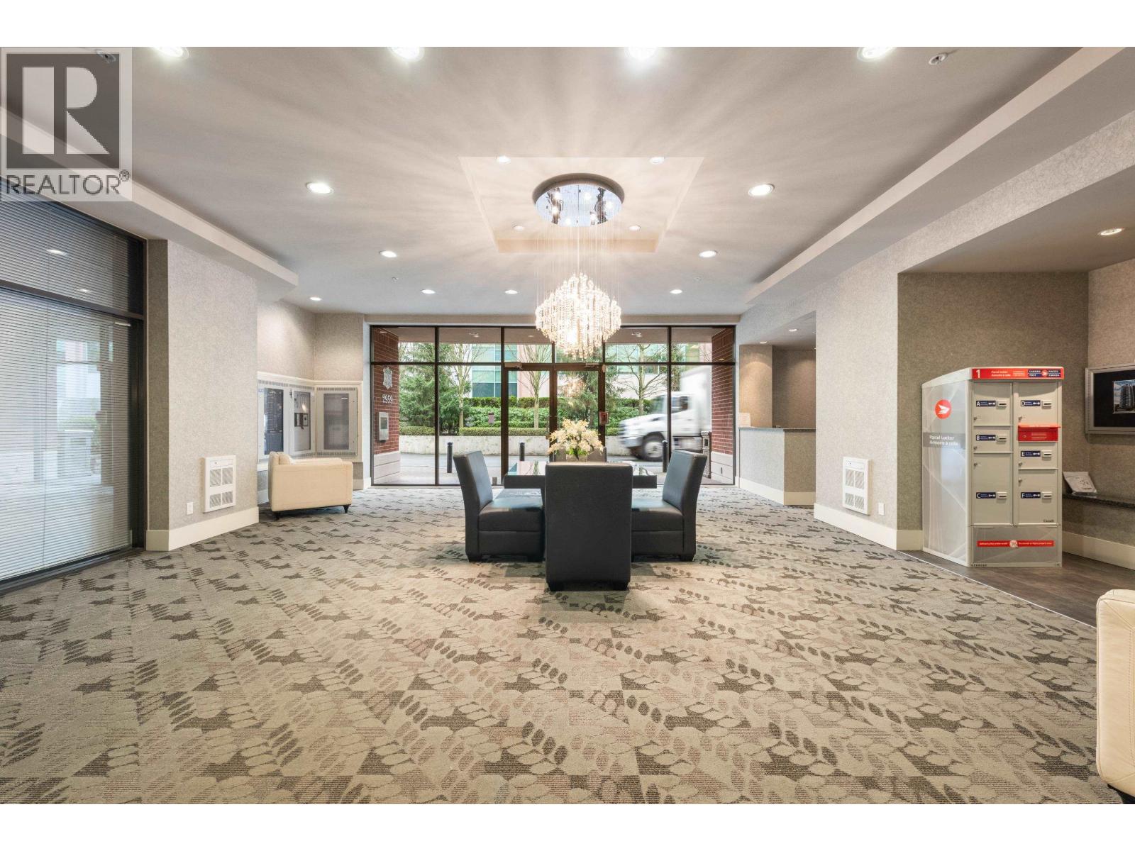 705 2959 Glen Drive, Coquitlam, British Columbia  V3B 0B8 - Photo 11 - R3109661