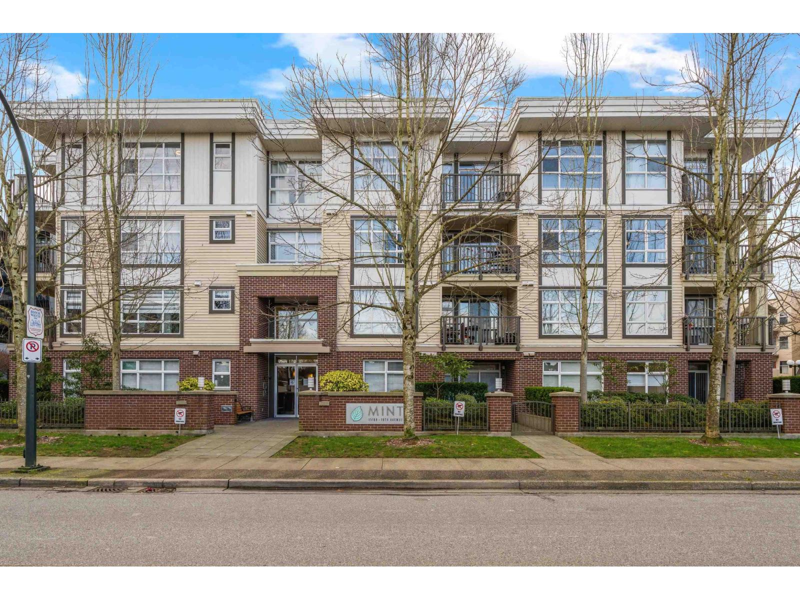 310 15168 19 Avenue, Surrey, British Columbia  V4A 0A5 - Photo 3 - R3090787