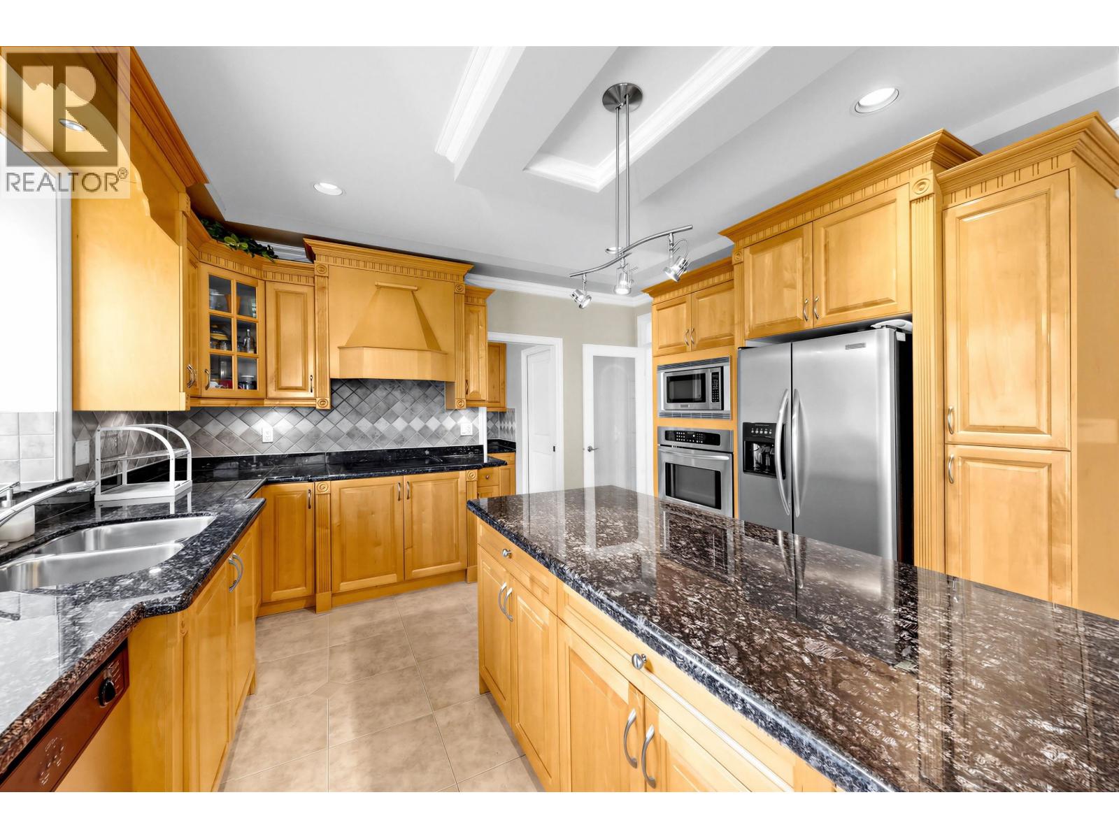 9140 Pinewell Crescent, Richmond, British Columbia  V7A 2C6 - Photo 7 - R3109658