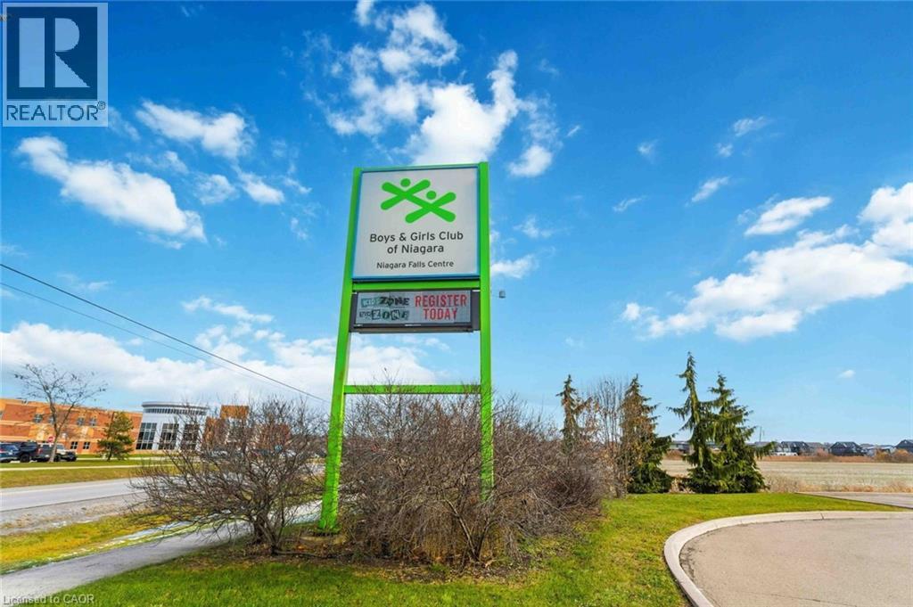 6537 St Michael Avenue, Niagara Falls, Ontario  L2H 0C6 - Photo 36 - 40792081