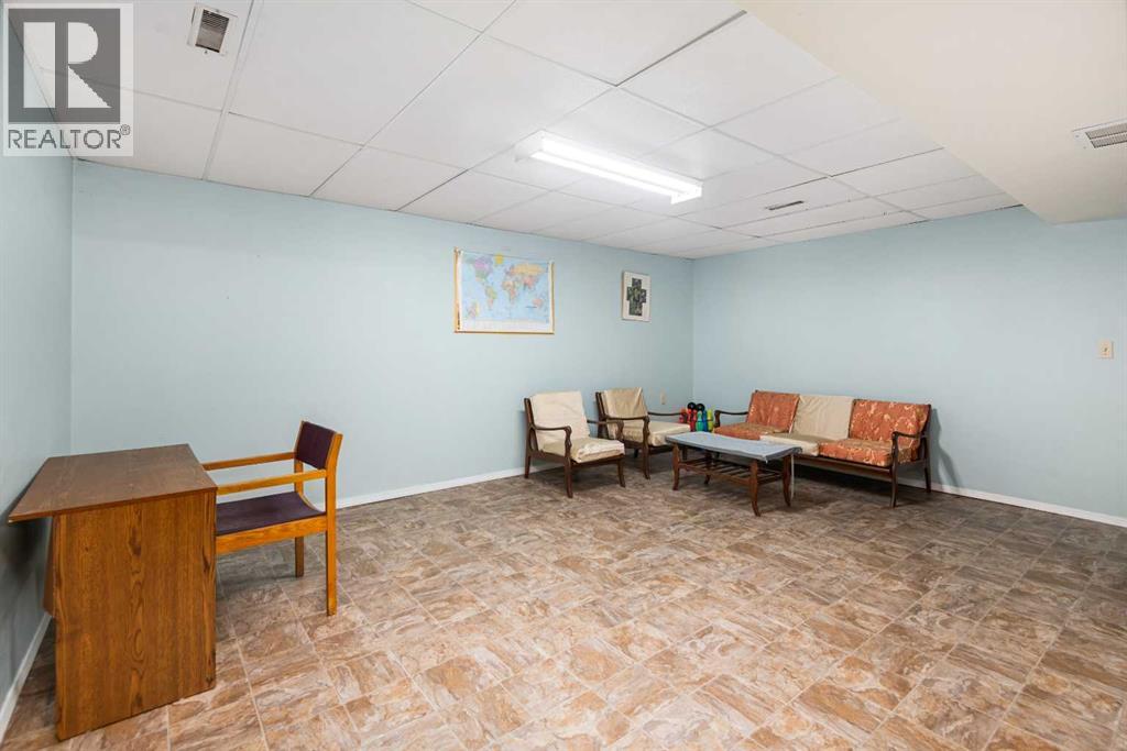 2616 22 Street Nw, Calgary, Alberta  T2M 3X1 - Photo 24 - A2261912