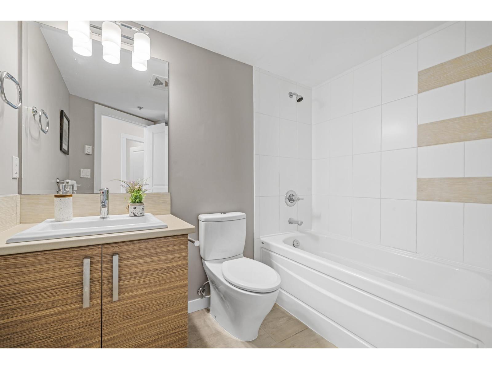 310 15168 19 Avenue, Surrey, British Columbia  V4A 0A5 - Photo 24 - R3090787