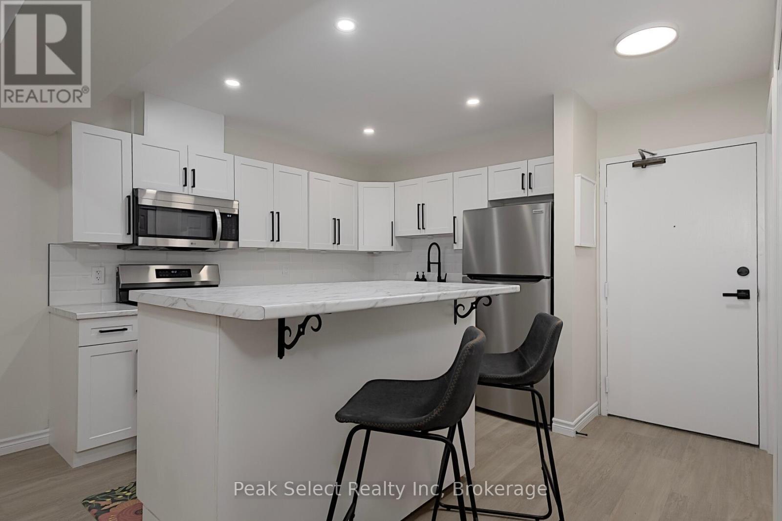 21 - 20 Water Street South, St. Marys, Ontario  N4X 1C1 - Photo 3 - X12980504