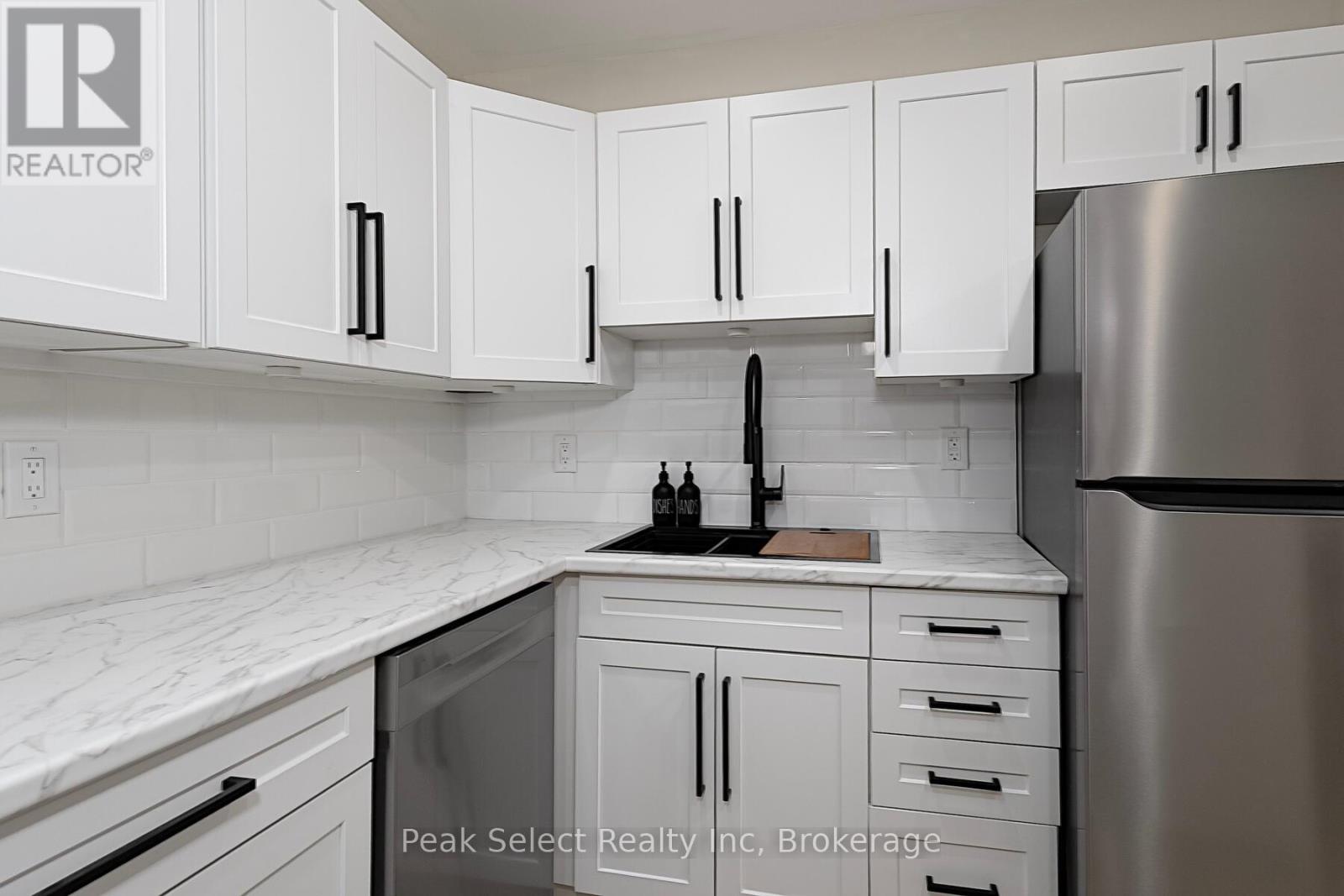 21 - 20 Water Street South, St. Marys, Ontario  N4X 1C1 - Photo 6 - X12980504