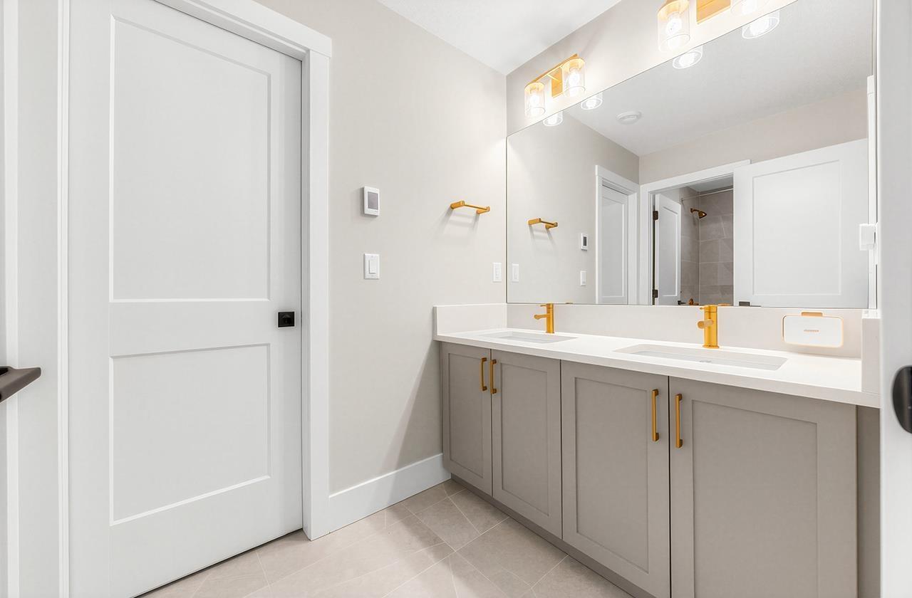 2870 203 Street, Langley, British Columbia  V2Z 0B4 - Photo 30 - R3108817