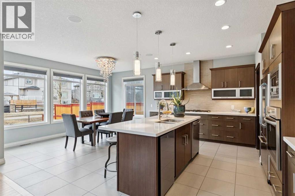 21 Silverado Skies Way SW, Calgary, Alberta  T2X 0K3 - Photo 11 - A2299288