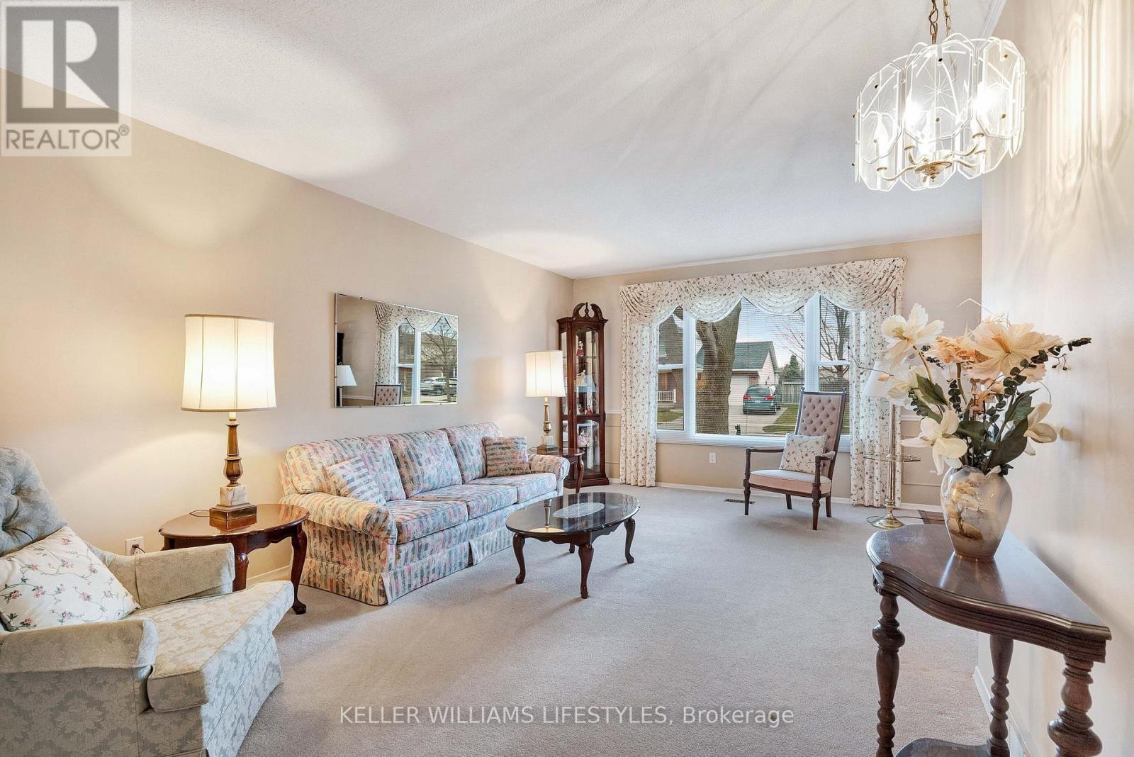 1127 Quinton Road, London North, Ontario  N6H 4P9 - Photo 5 - X12980498